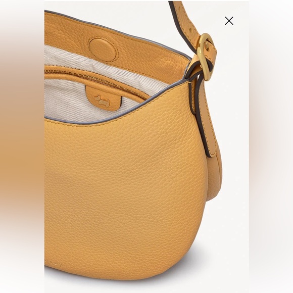 Cynthia Rowley Kensington Place Small Open Top Shoulder Bag Pecan NWT - Picture 14 of 16